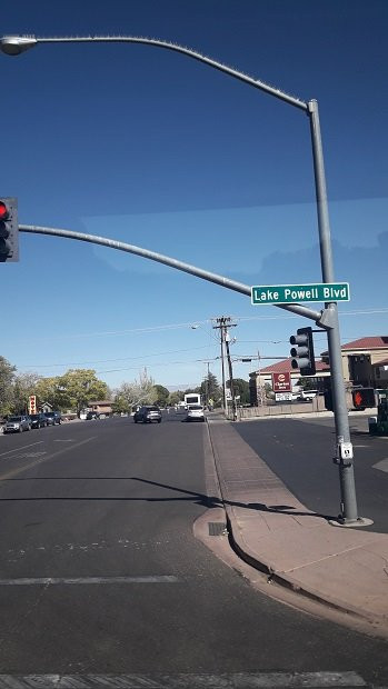 Pow Wow Trading Post-佩吉必去景点