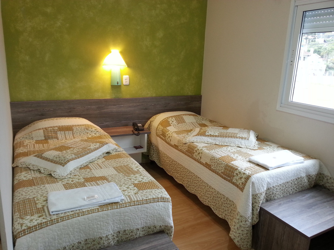 Adoro Hotel主图
