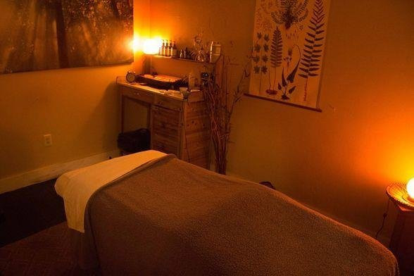 Under The Elder Tree Apothecary & Healing Arts-Wheeling必去景点