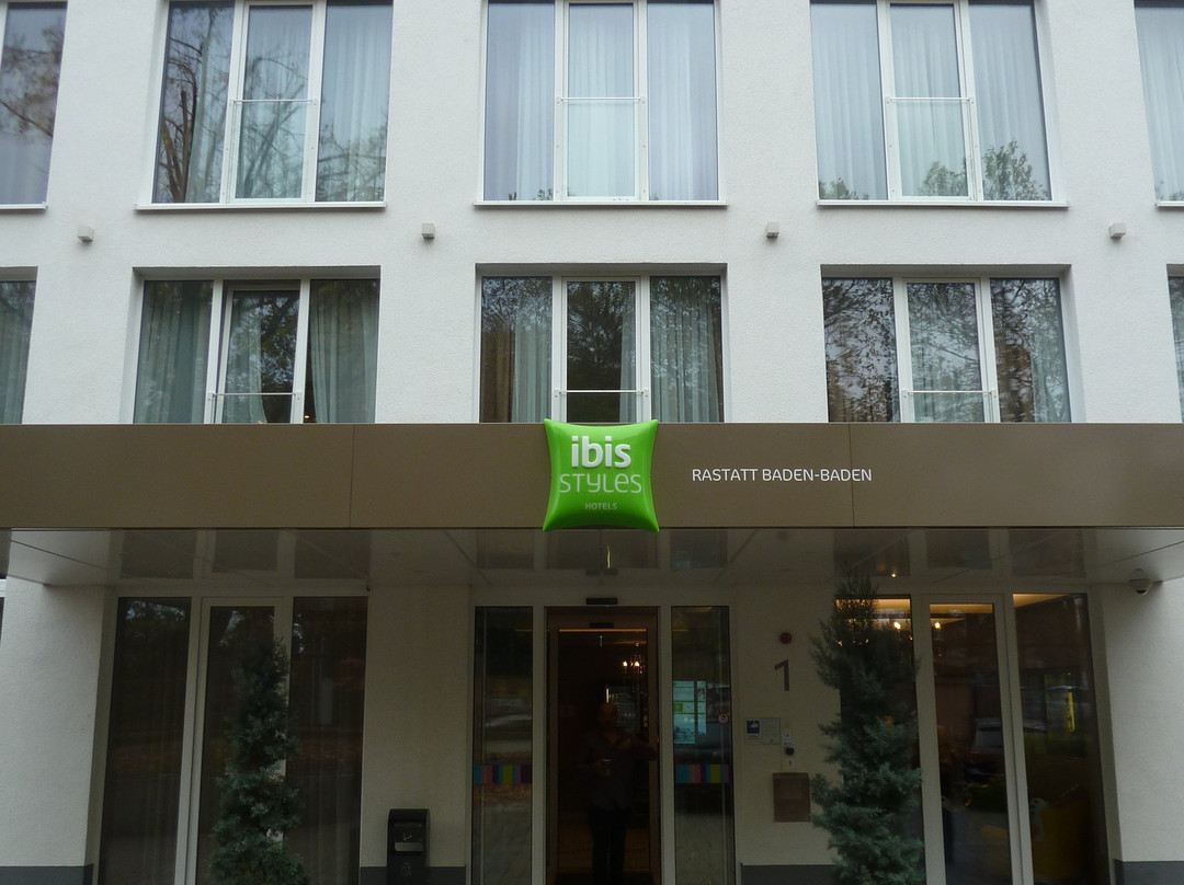 宜必思尚品拉施塔特巴登巴登酒店主图