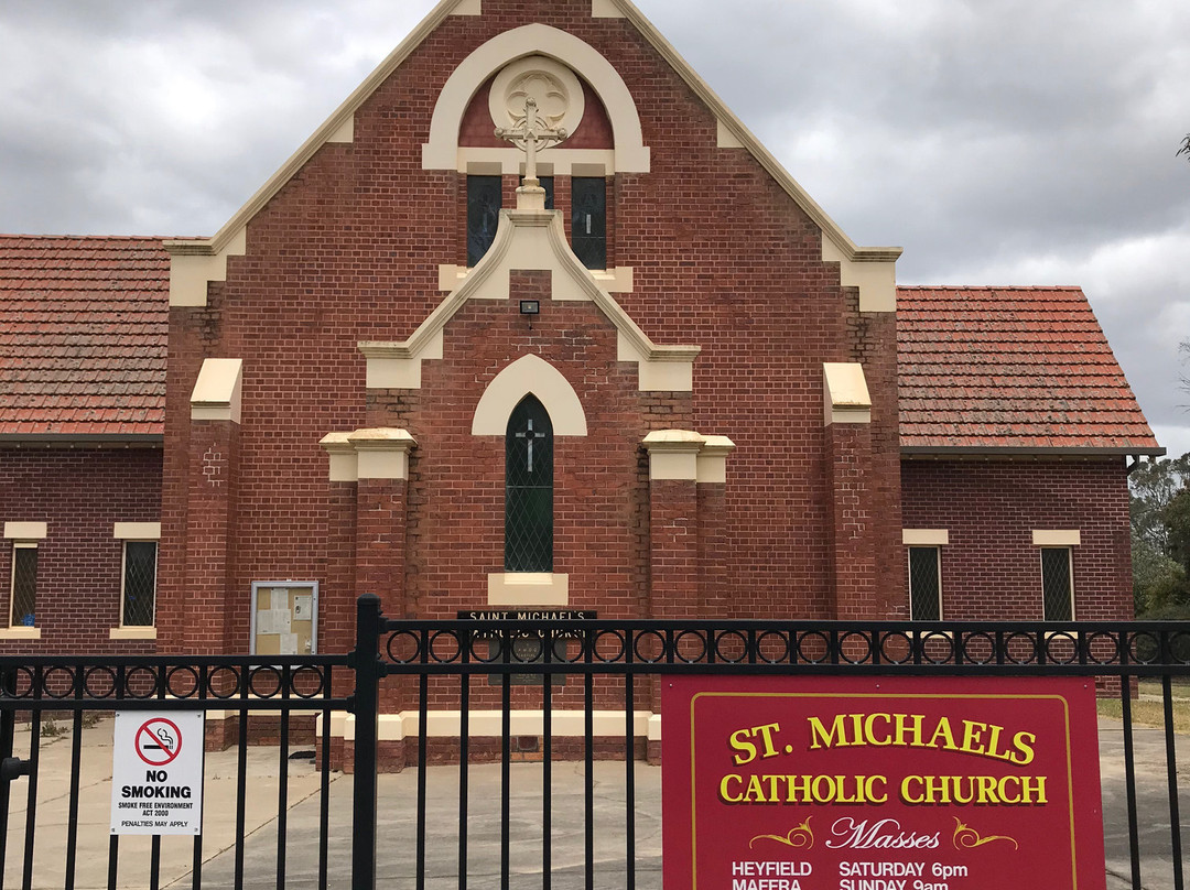 St. Michaels Catholic Church-Heyfield必去景点
