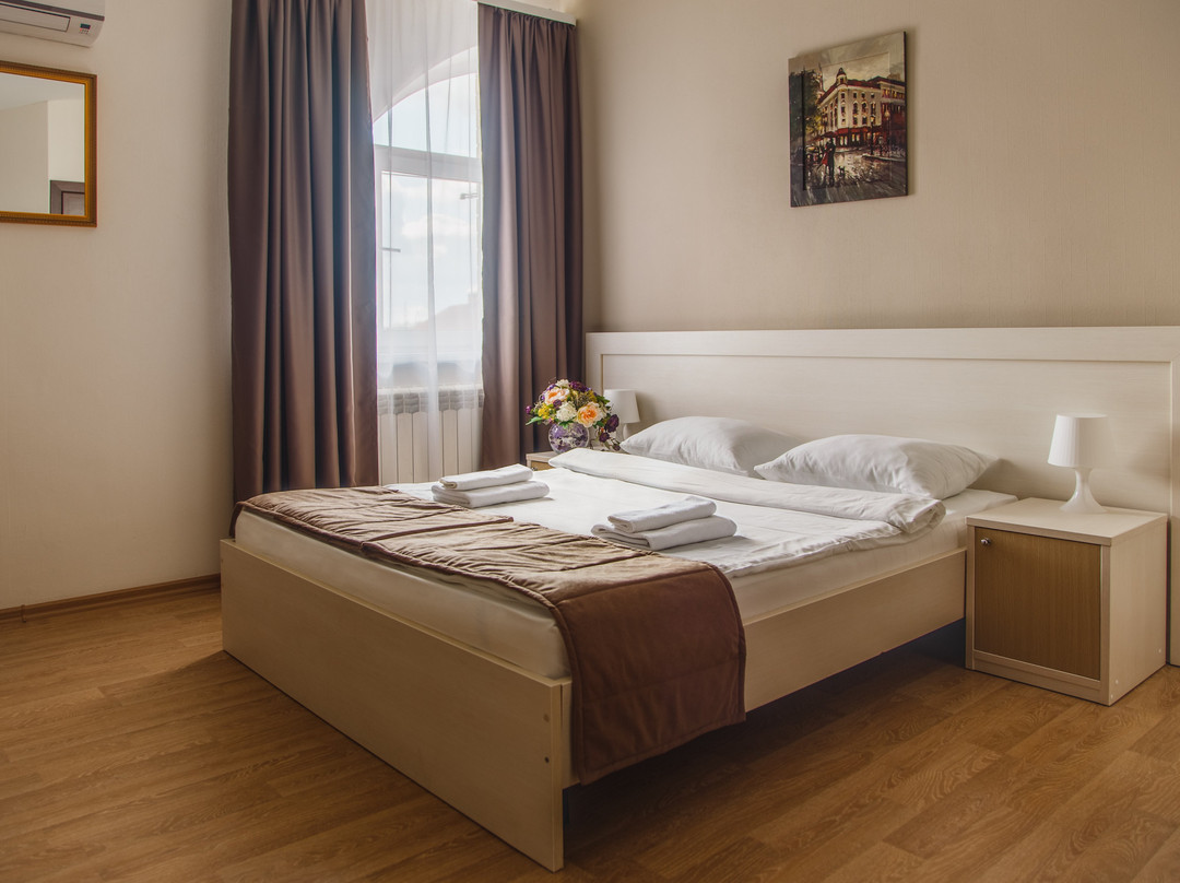 Hotel Isaevsky主图