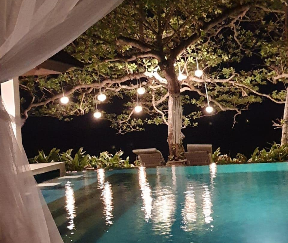 龙目岛旅游度假村主图