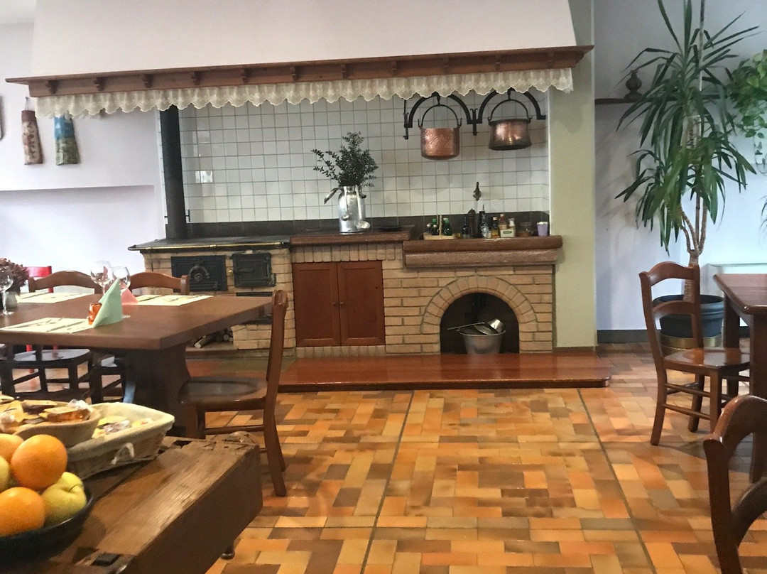 Al Fogolar Rooms & Osteria主图