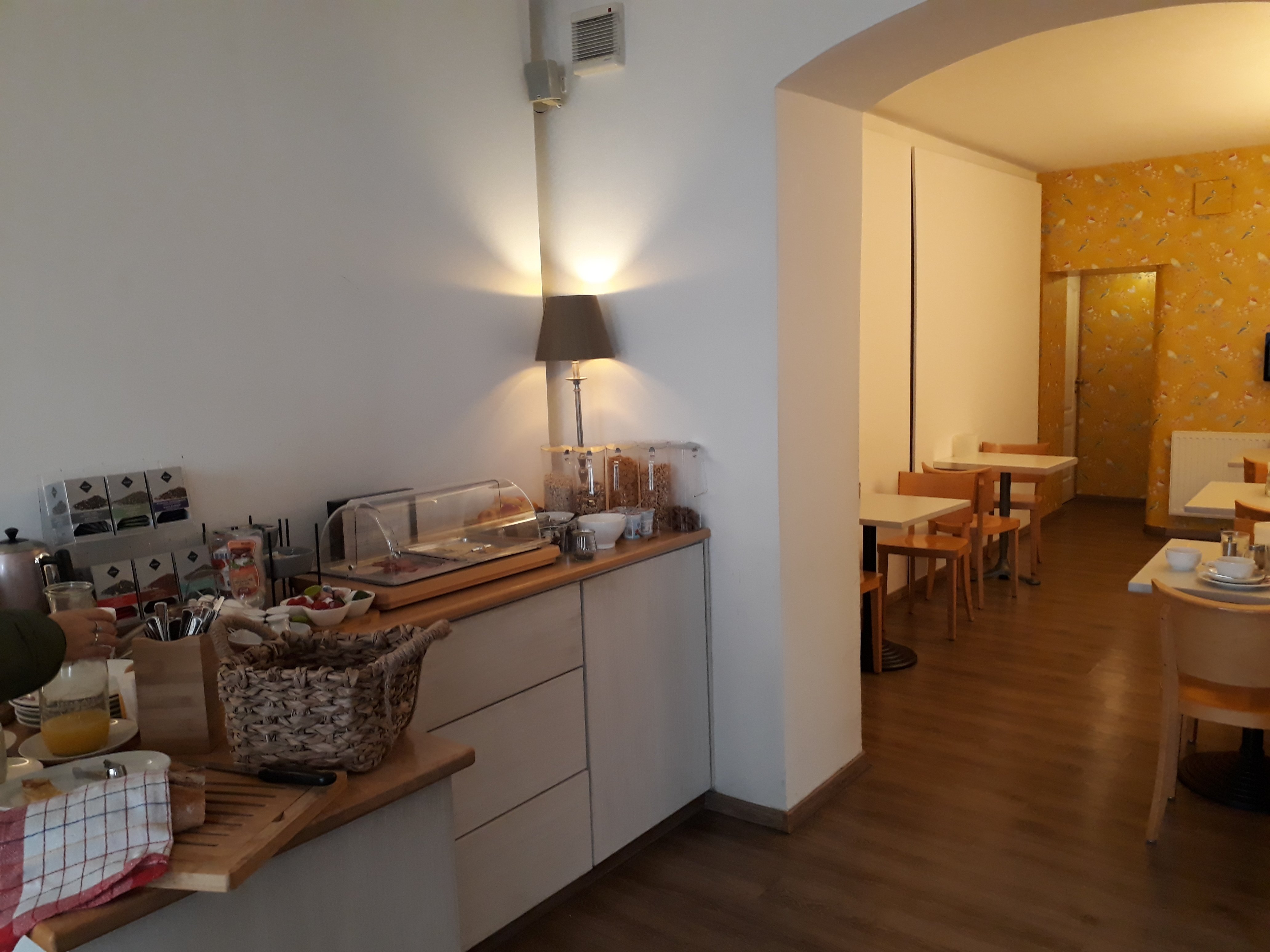 Max Hotel Garni-餐饮