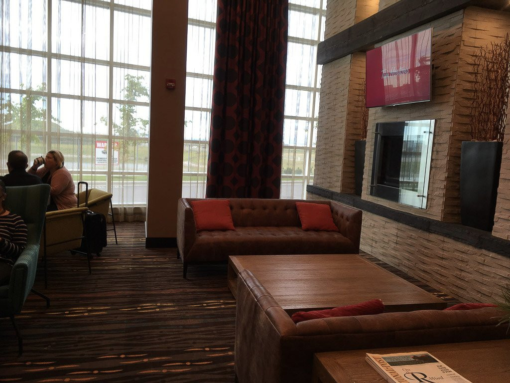 Homewood Suites by Hilton® Calgary-Airport, Alberta, Canada主图