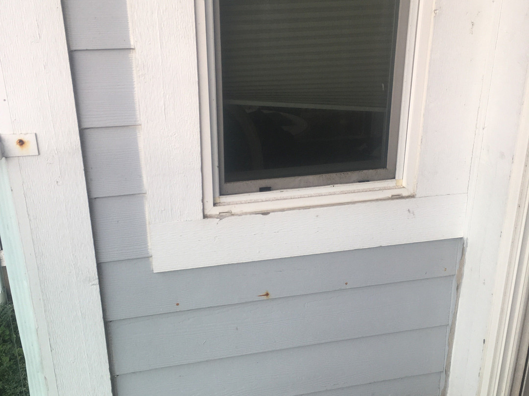 Tides Inn & Suites主图