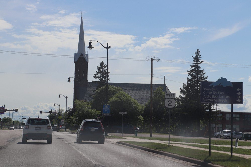 St. Andrews Catholic Church景点图片