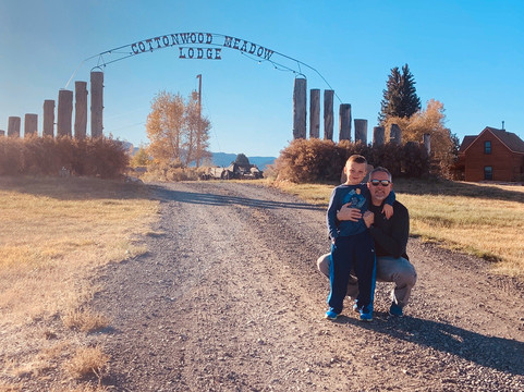 Cottonwood Meadow Lodge主图