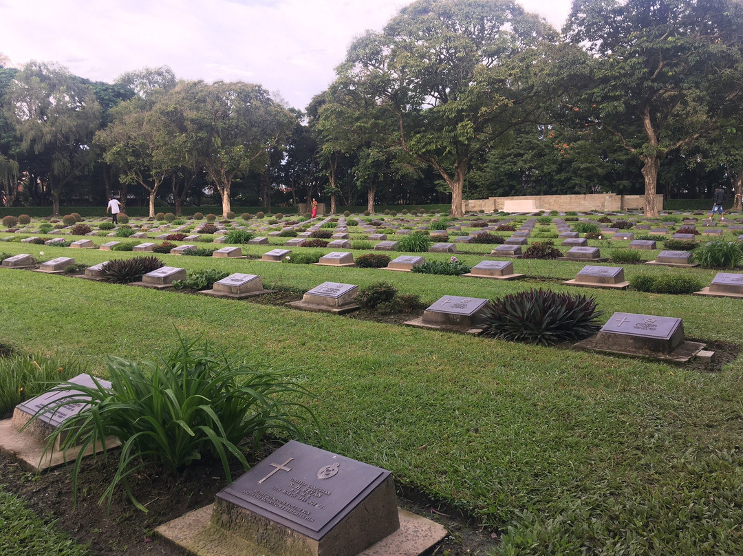 Imphal War Cemetery-因帕尔必去景点