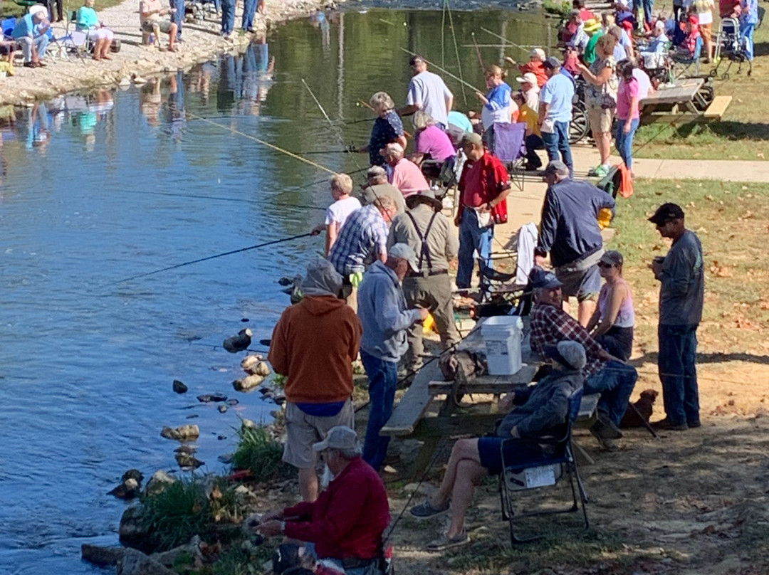 Wolf Creek National Fish Hatchery-Jamestown必去景点