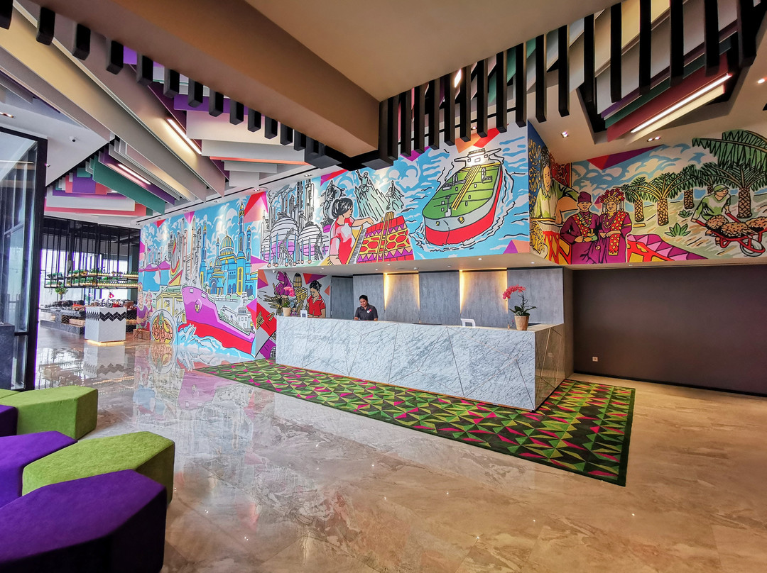 The Zuri Dumai主图