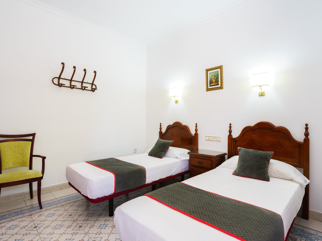 OYO 144 Hotel España主图
