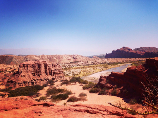 Monumental Travel-萨尔塔必去景点