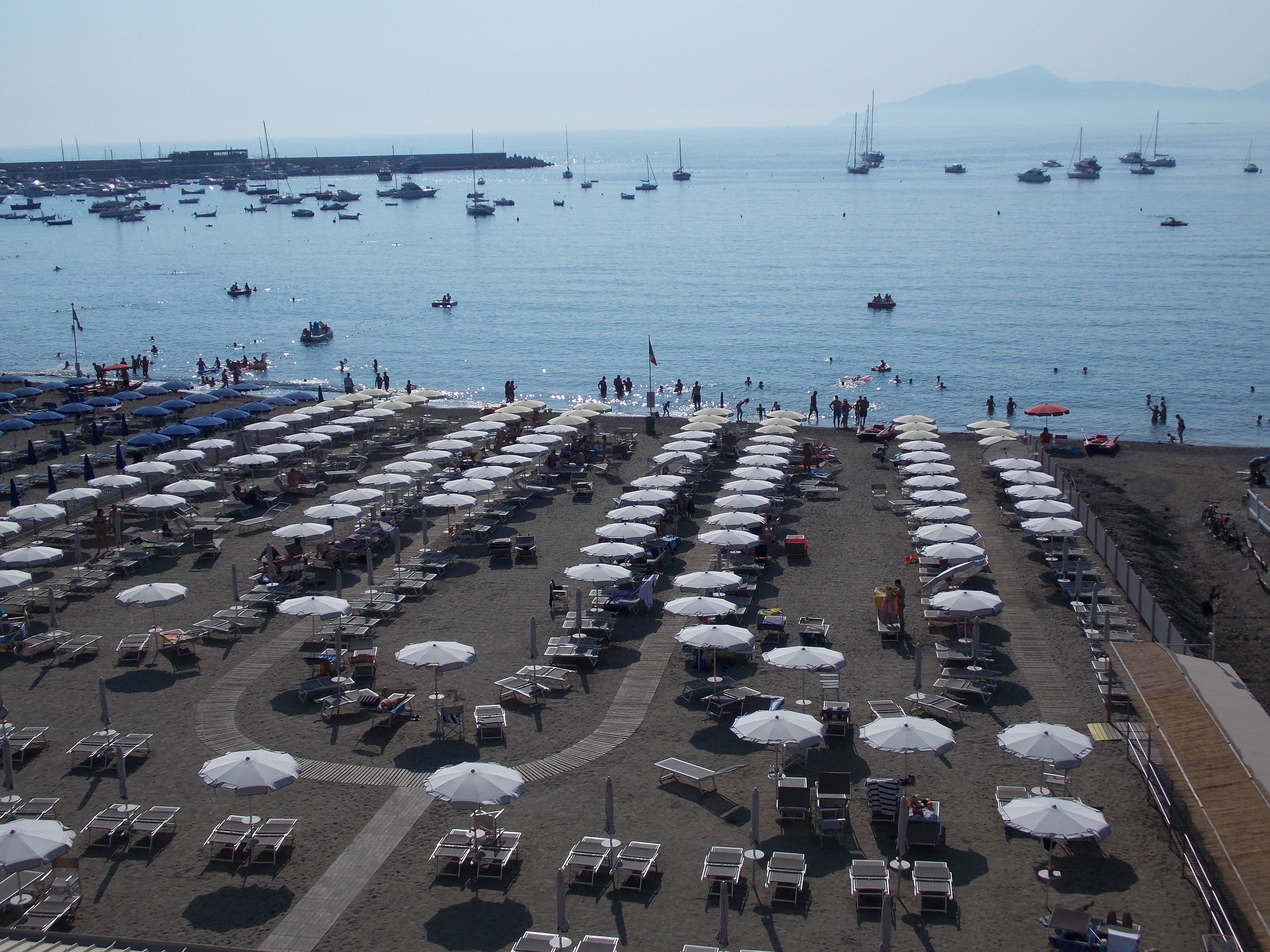 Suite Hotel Nettuno-泳池