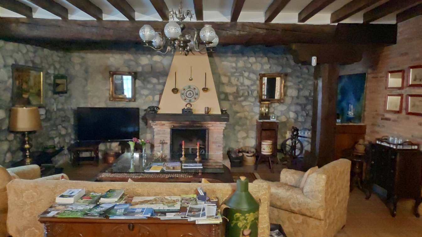 Posada San Tirso-官方