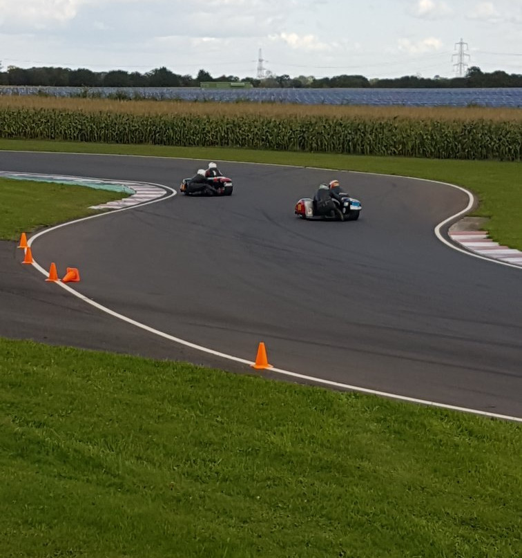Castle Coombe Race Track-切本哈姆必去景点
