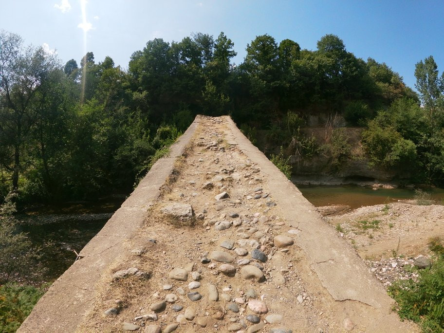 Golik Bridge-Pogradec必去景点