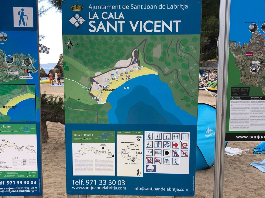 Cala de Sant Vicent景点图片