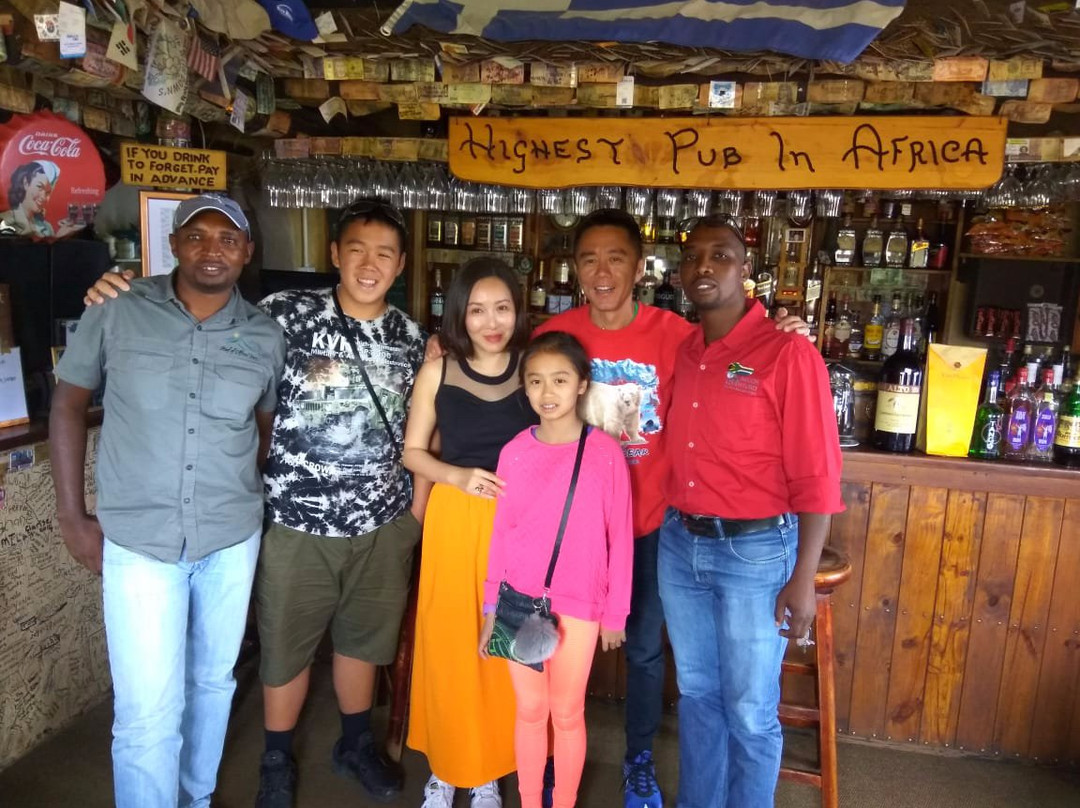 Roof of Africa Tours-Himeville必去景点