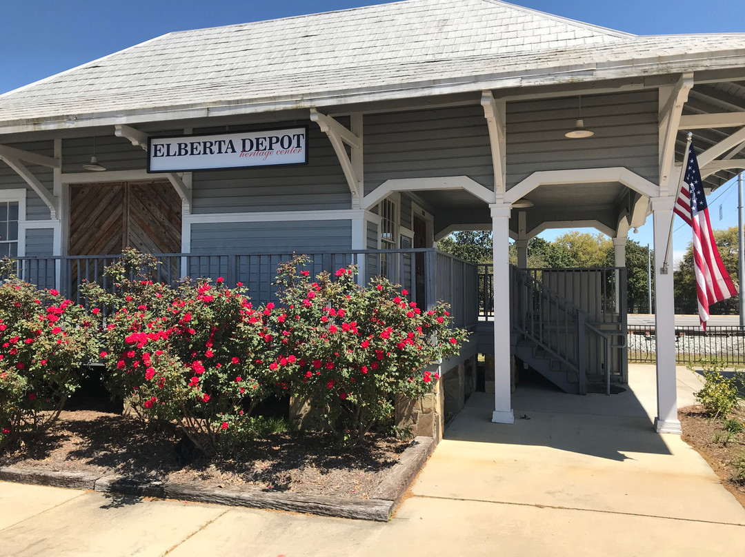 Warner Robins Convention & Visitors Bureau-华纳罗宾斯必去景点