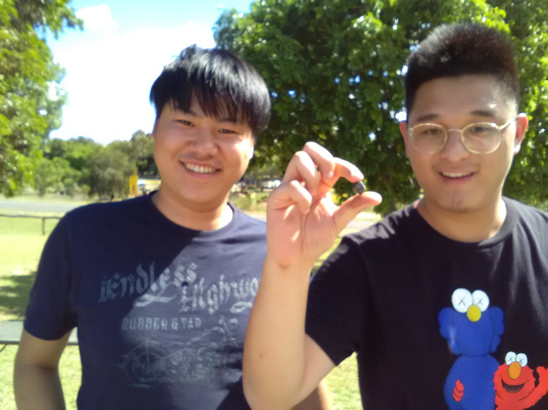 Bobby Dazzler Sapphire Mine Tours-Rubyvale必去景点