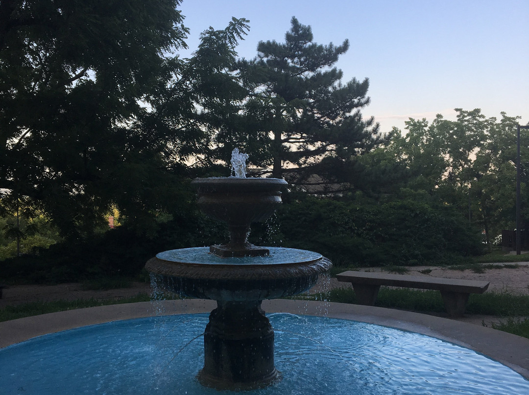 University of Kansas-劳伦斯必去景点