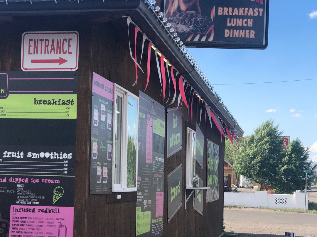 The Village Inn Motel & Restaurant主图