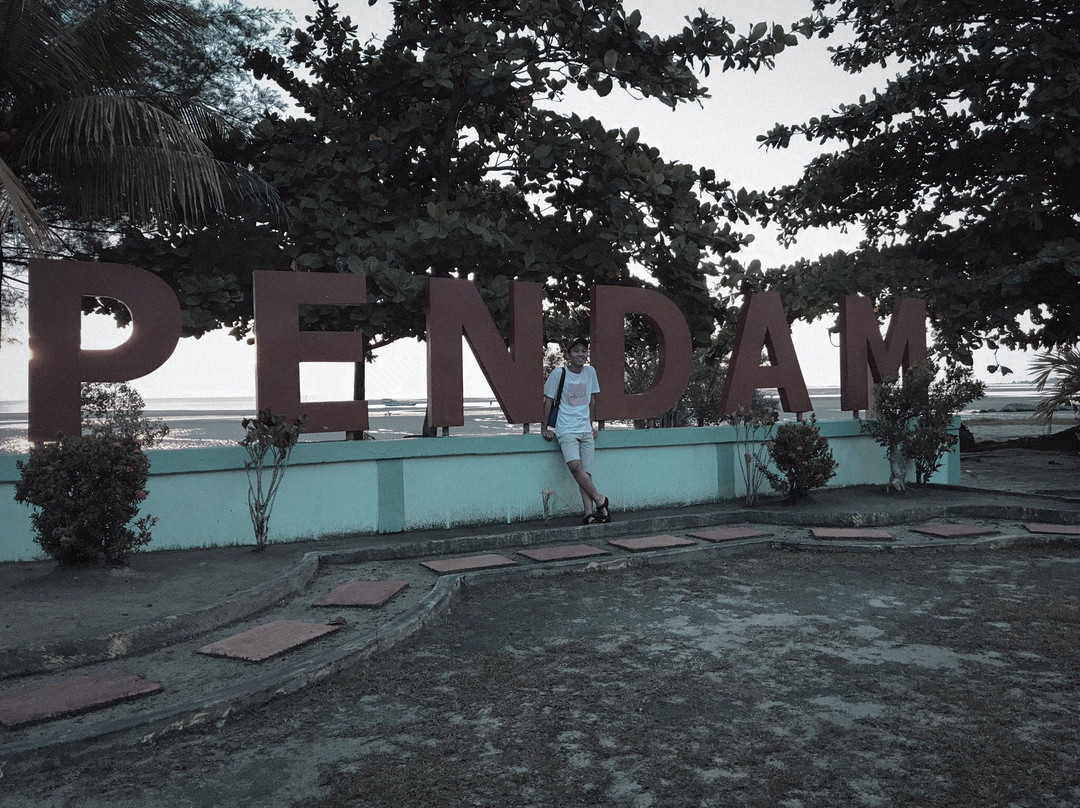 Tanjung Pendam Beach-Tanjung Pandan必去景点