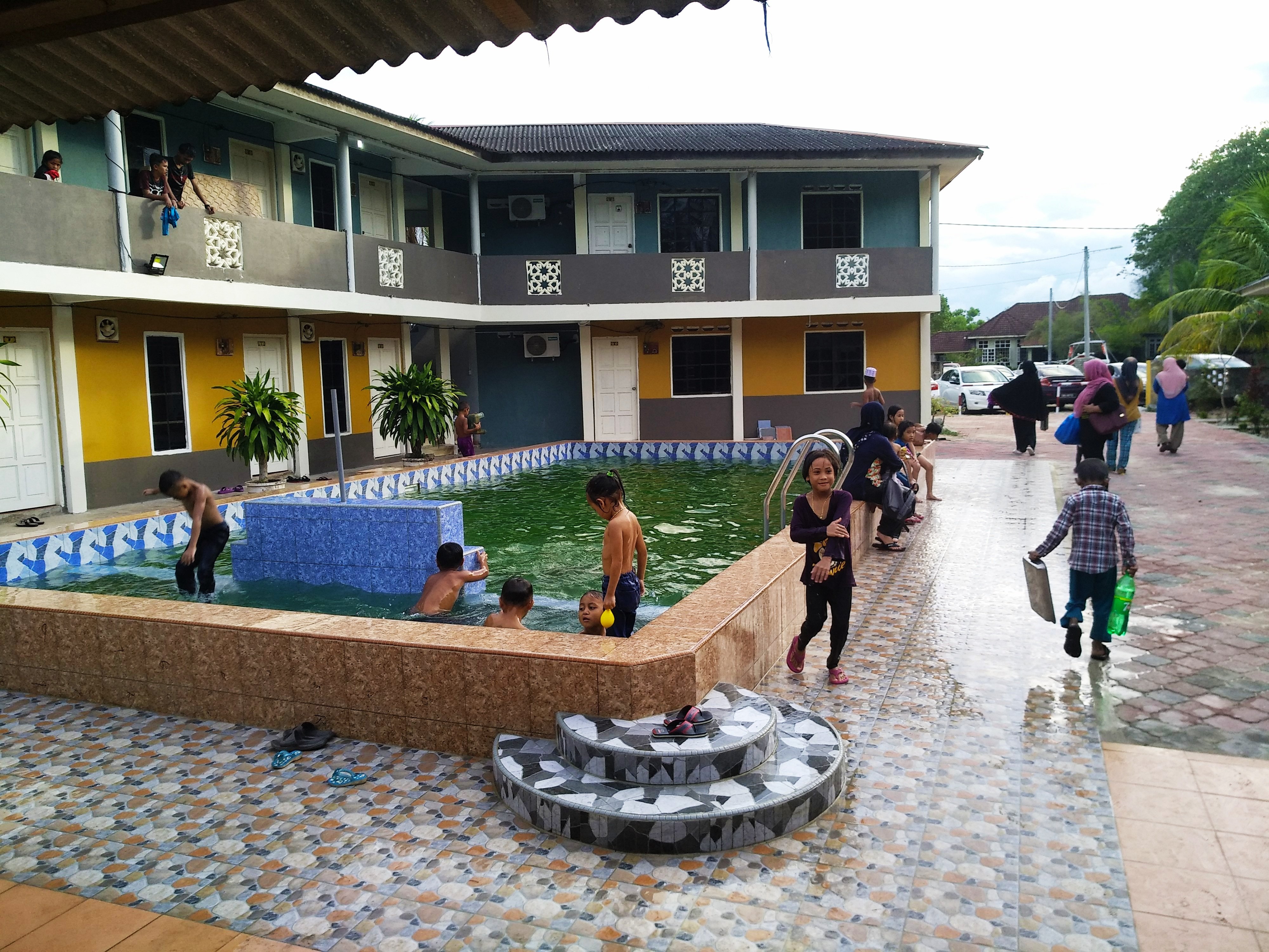 Kandiez Sunrise Beach Resort-官方