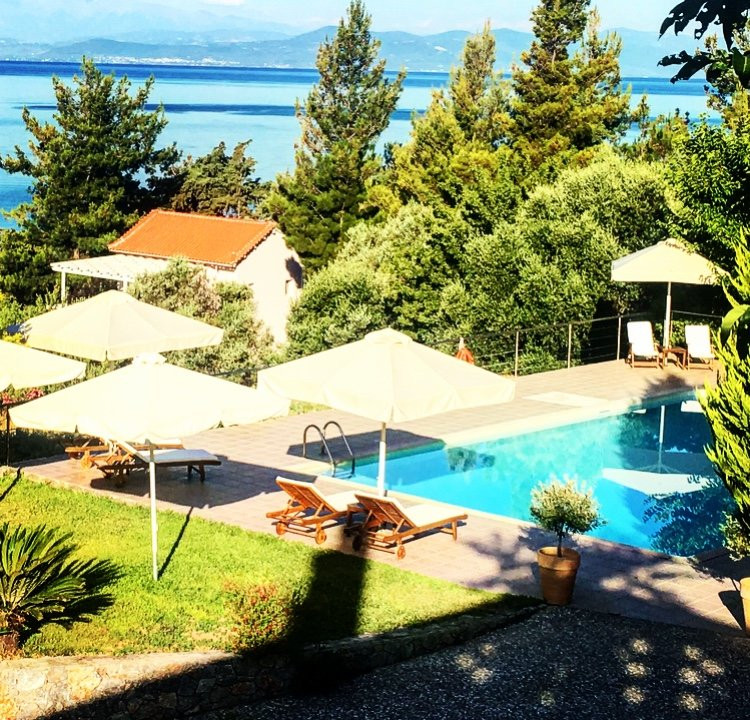 Astrolabe Hotel主图