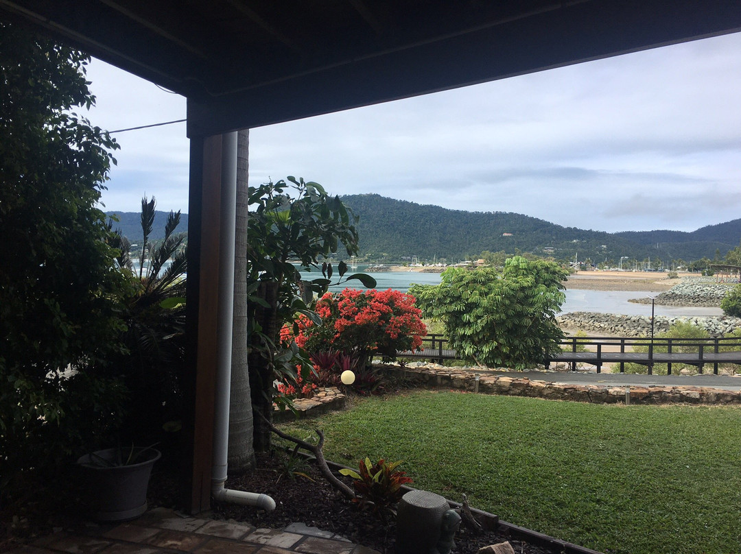 艾尔利滨海家庭式酒店主图