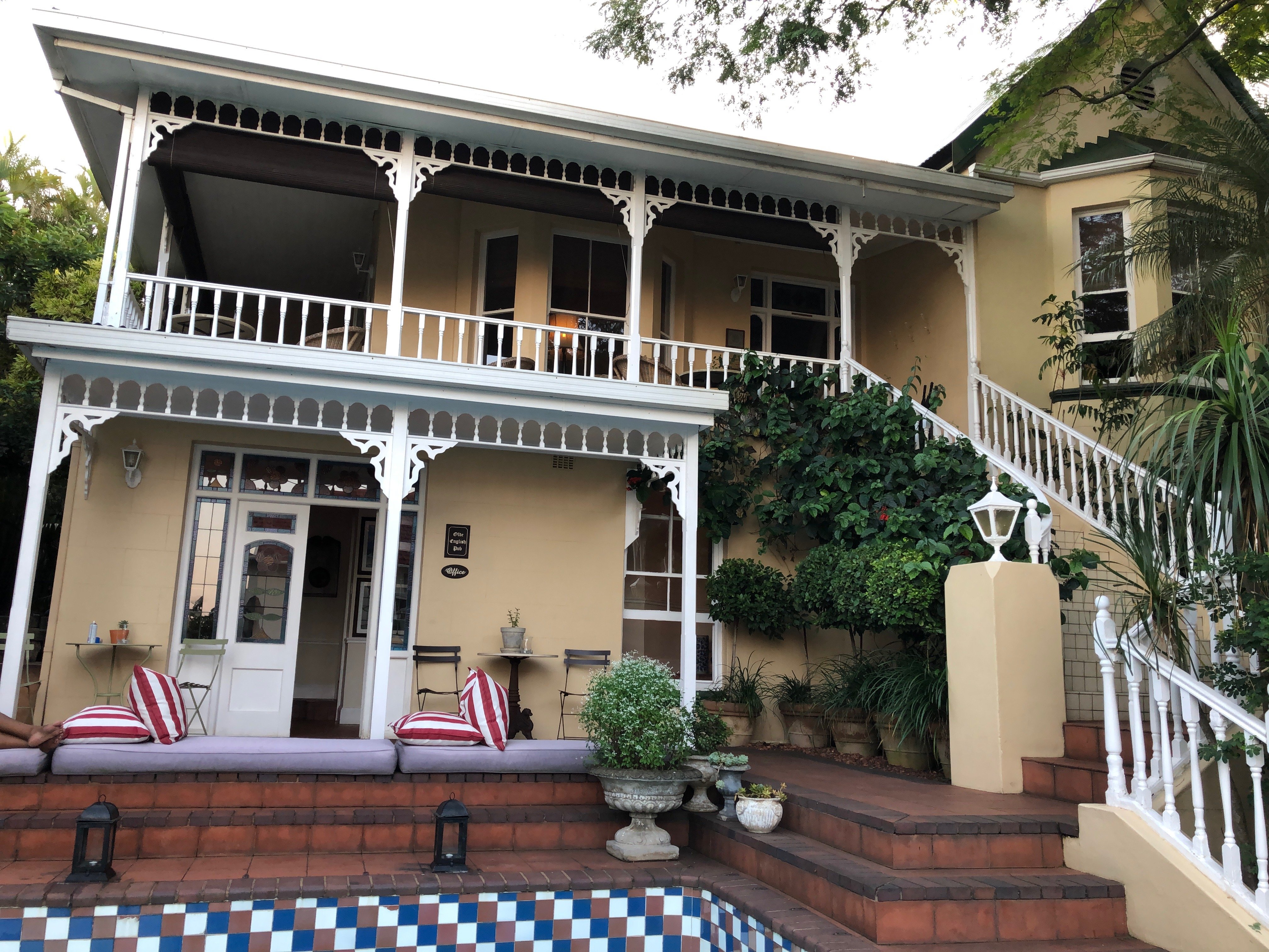 Goble Palms Guest Lodge & Urban Retreat-浴室