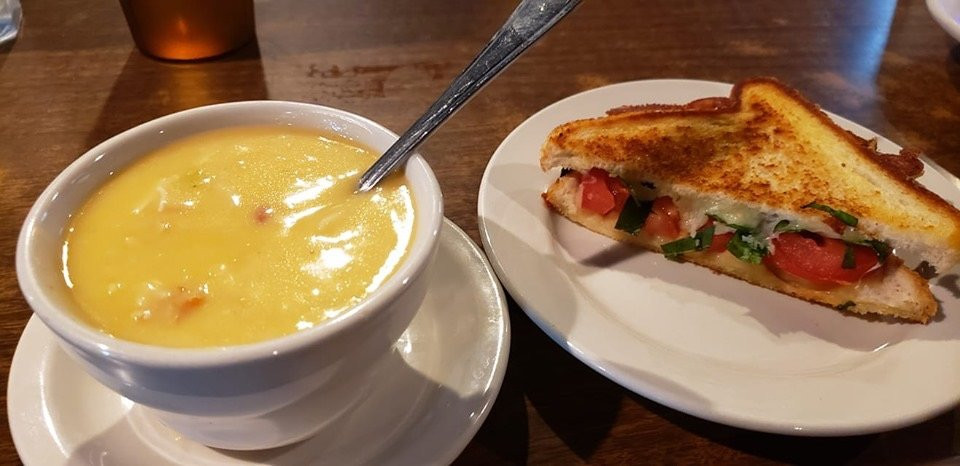 Norwalk餐馆和美食-Buckeye Pub and Grub