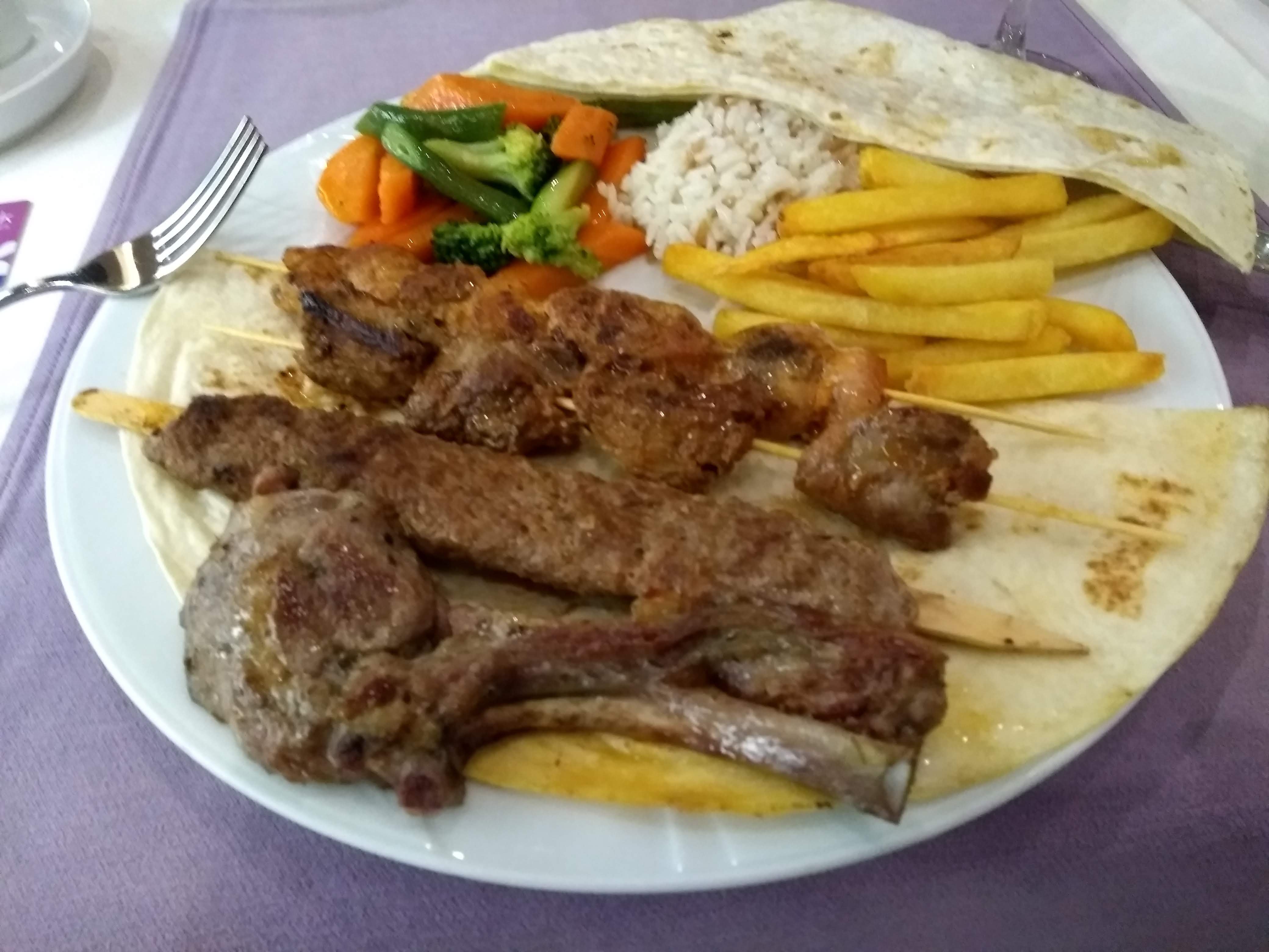 Doruk Hotel & Suites-餐饮