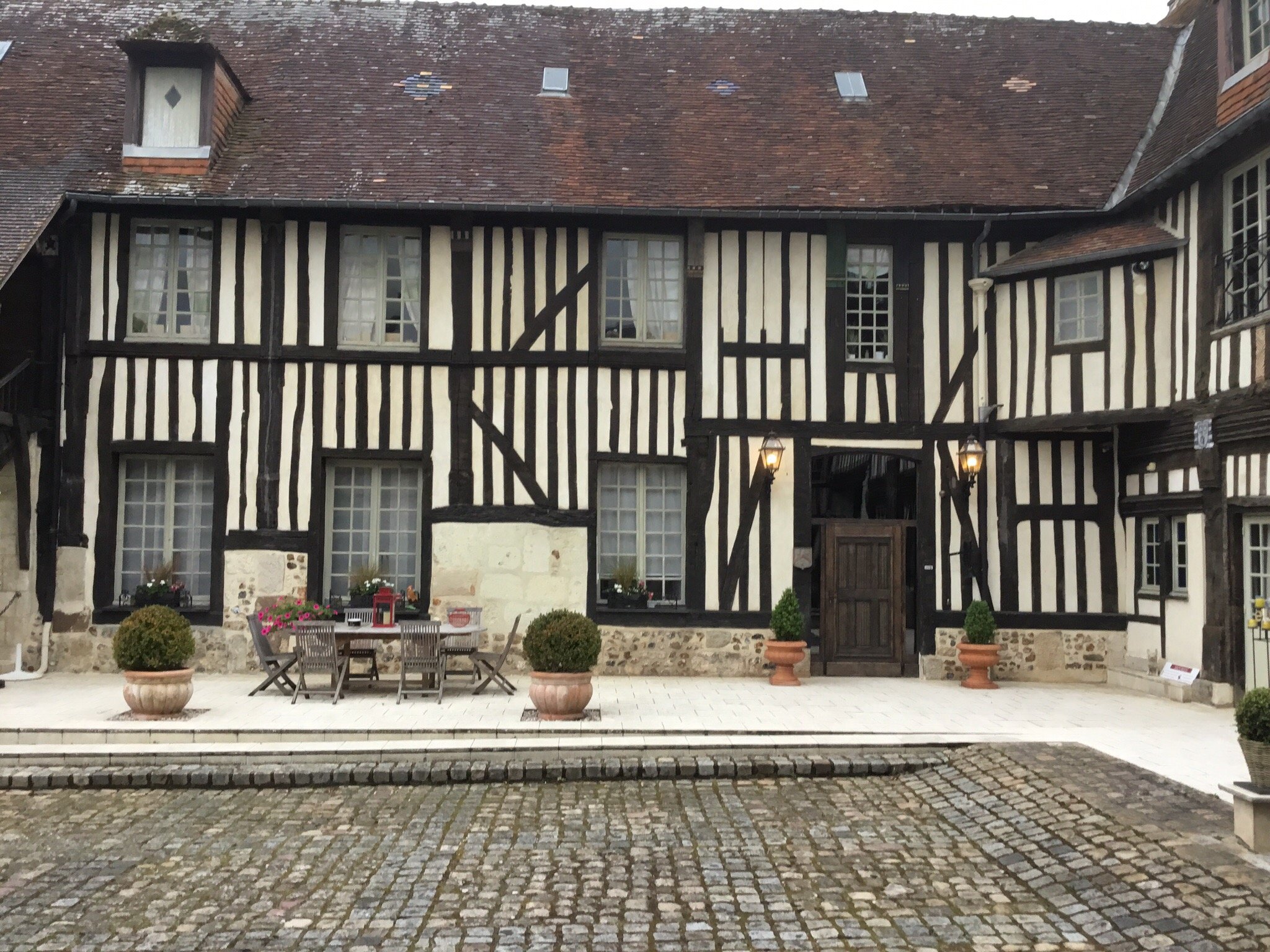 Le Manoir de l'Engagiste-官方