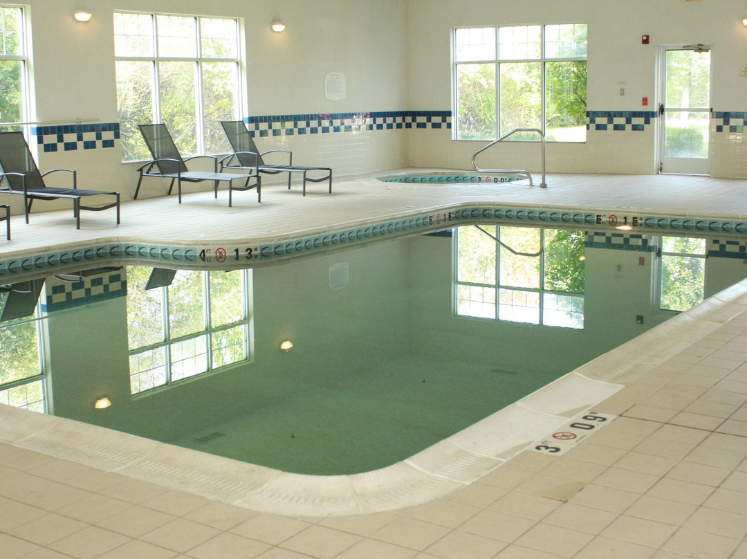 Fairfield by Marriott Inn & Suites Fairmont主图