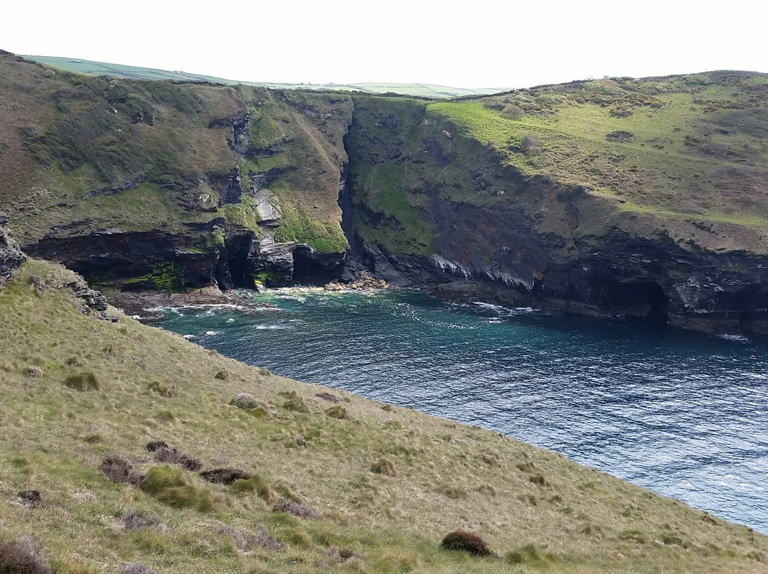 Beeny Cliff & Pentargon Falls Path Walk-Boscastle必去景点