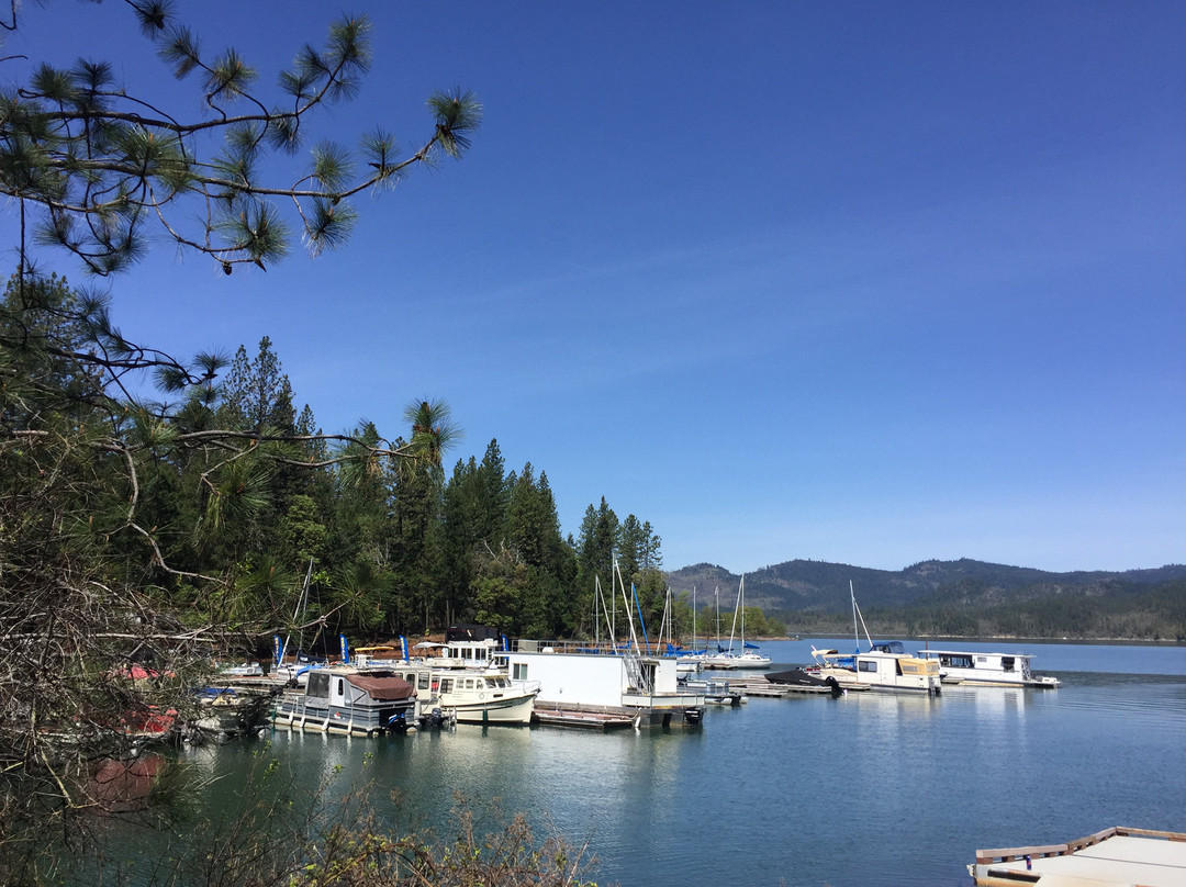 Lost Creek Lake and Marina-Trail必去景点
