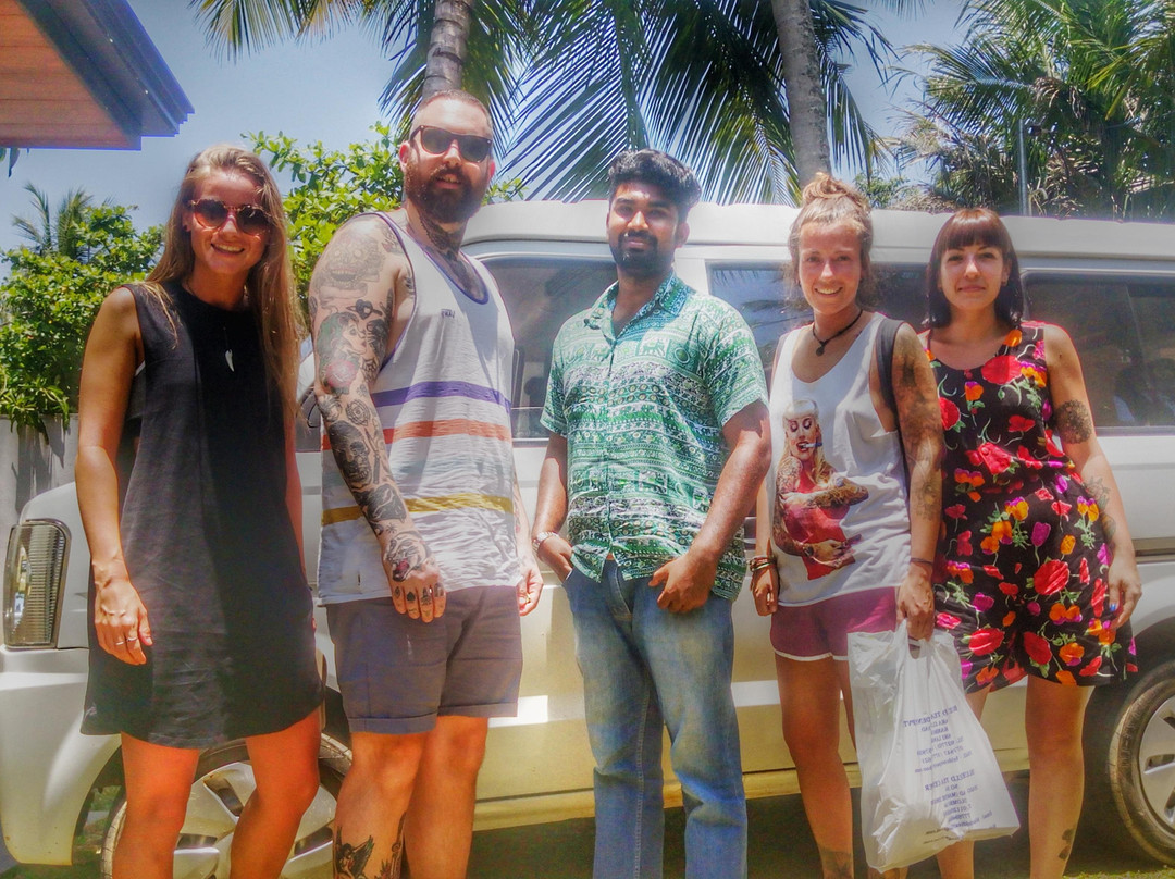 Kandy oleena tours srilanka景点图片