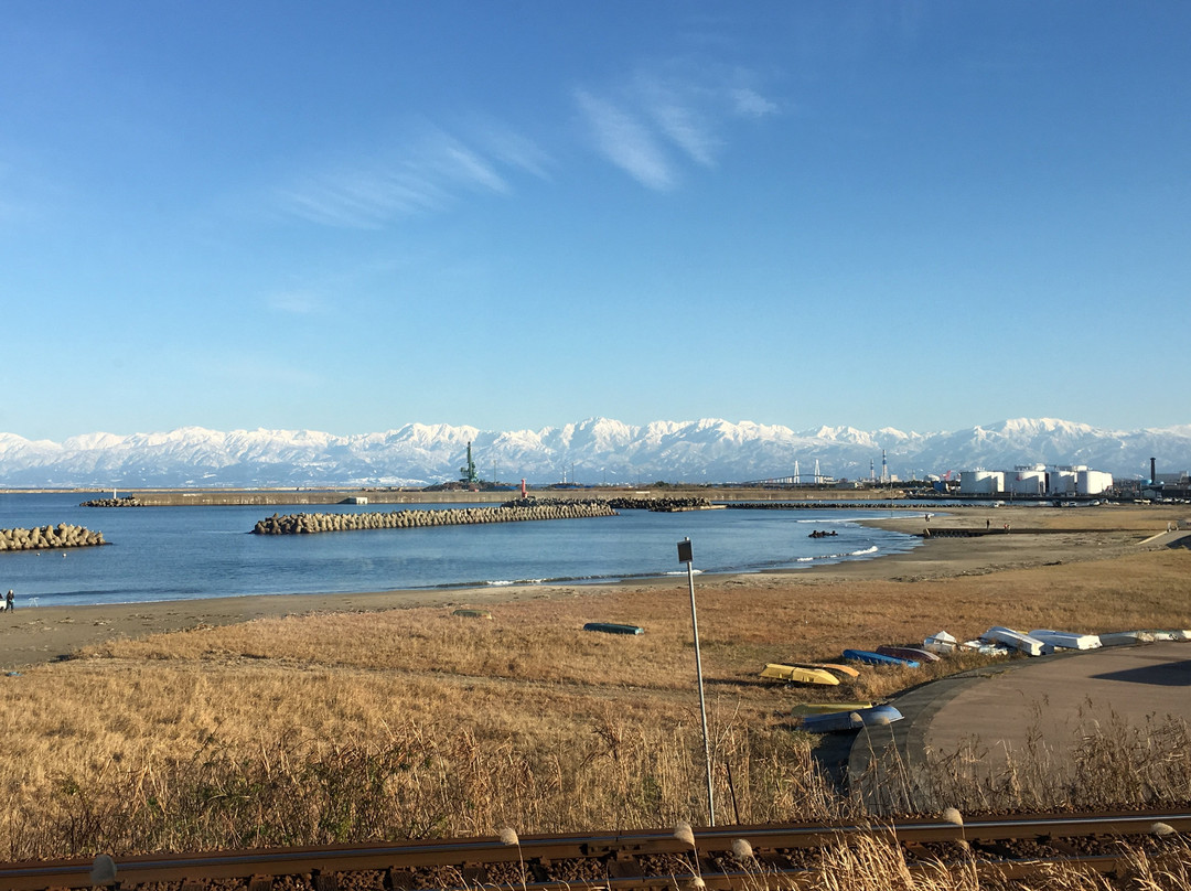 Koshinoniwa-高冈市必去景点