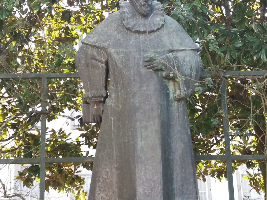 Estatua a Francisco Sanches-布拉加区必去景点
