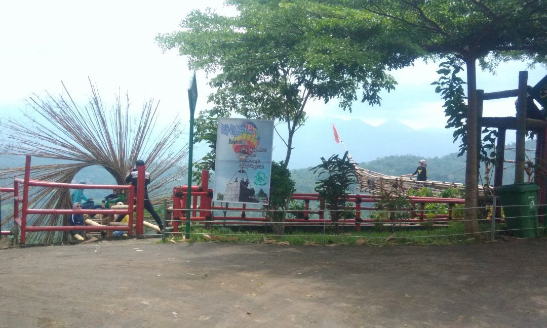 Pasir Kirisik Guranteng-Tasikmalaya必去景点