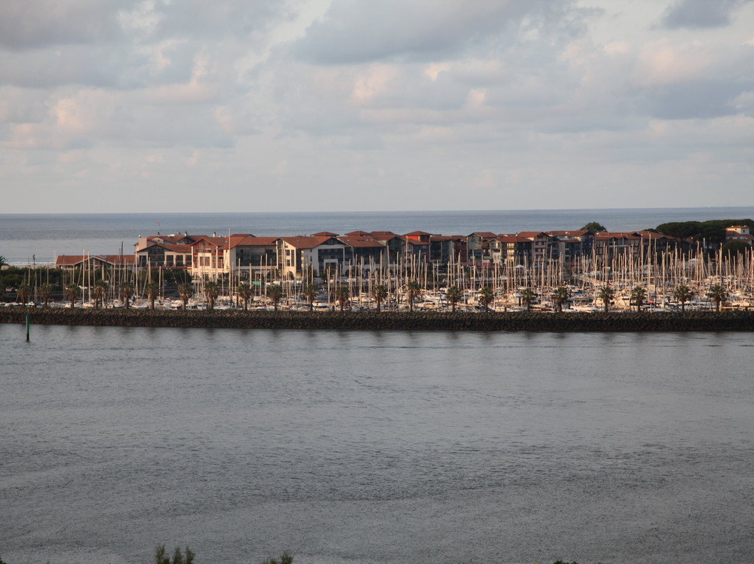 Port d'Hendaye景点图片