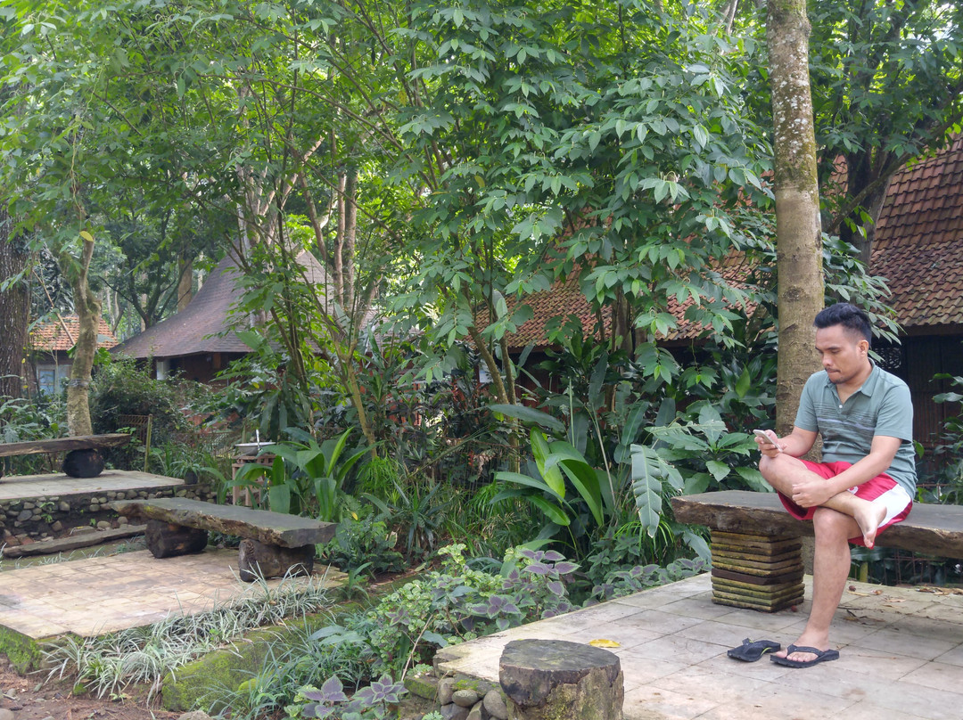 伊玛塞尼曼酒店主图