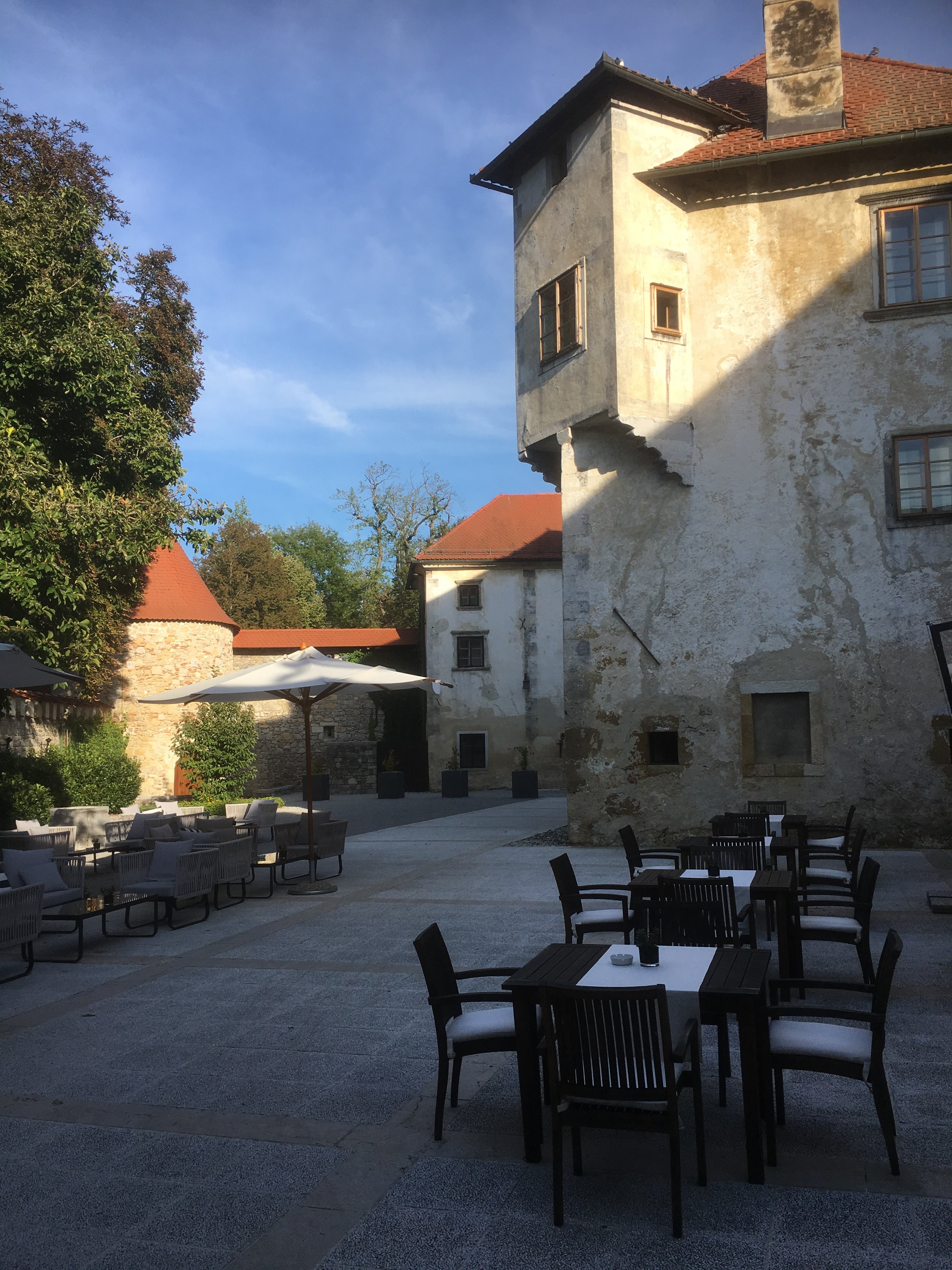 Hotel Grad Otocec Relais & Châteaux-portrait