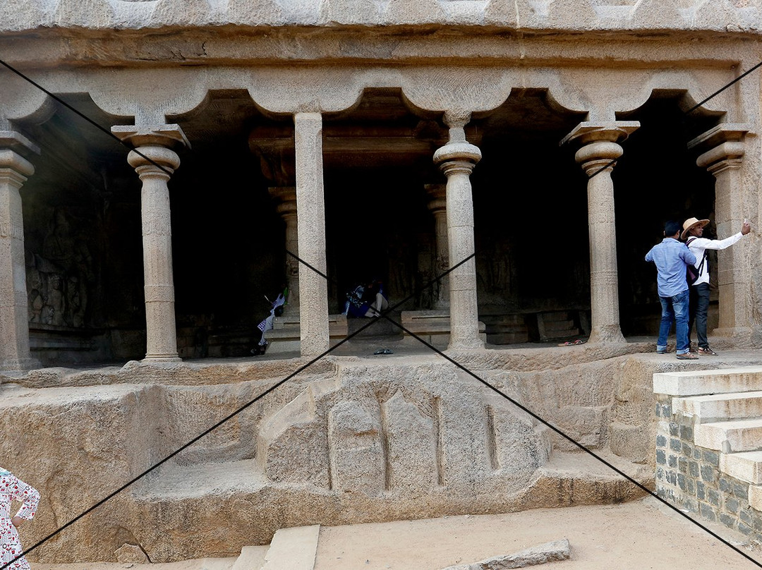 Mahishasuramardini Cave-玛玛拉普蓝必去景点