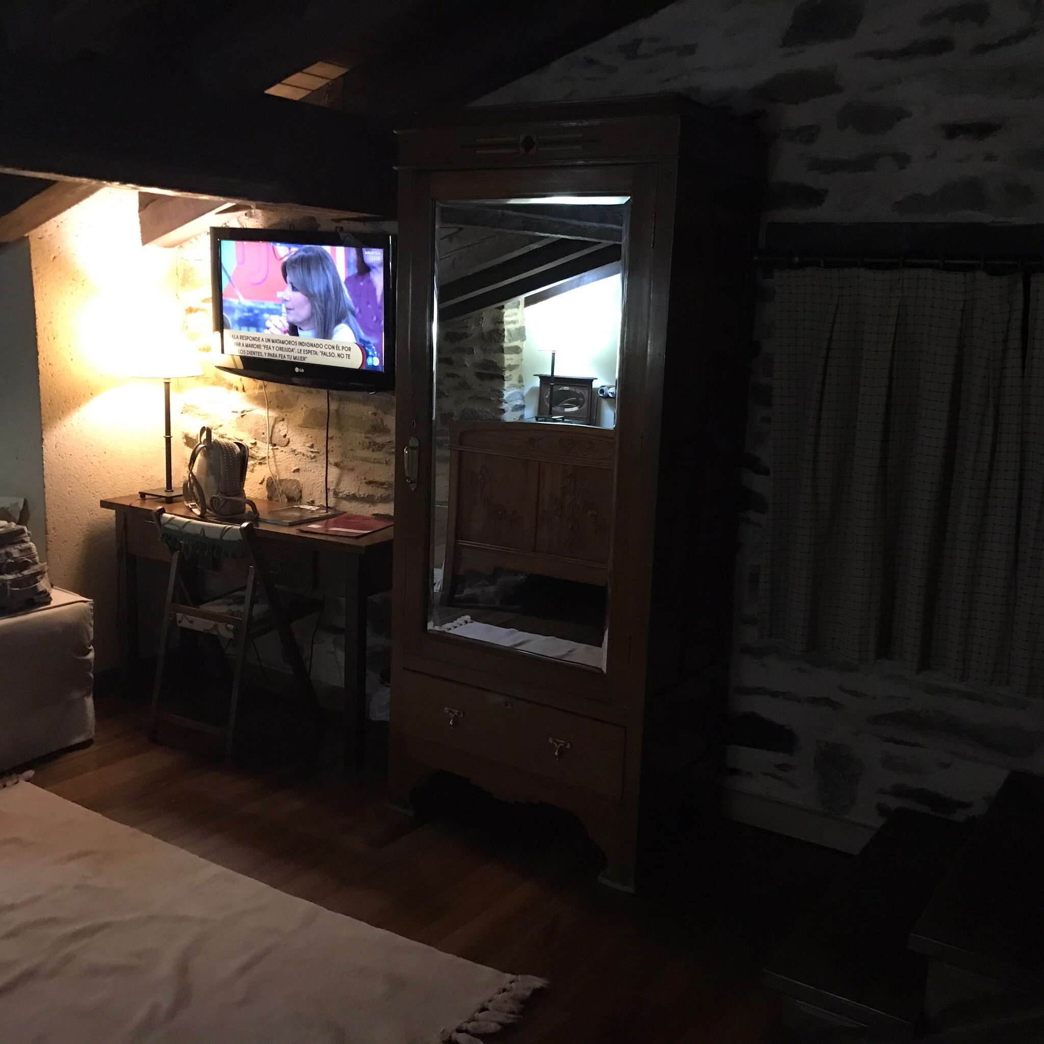 La Hoja de Roble-官方