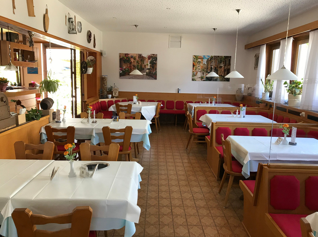 Altbach餐馆和美食-Pizzeria Brunnenstube Deizisau
