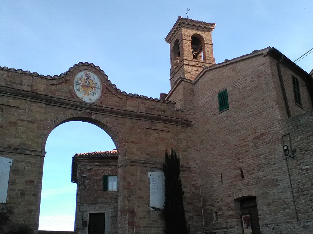 Castello di Piticchio景点图片